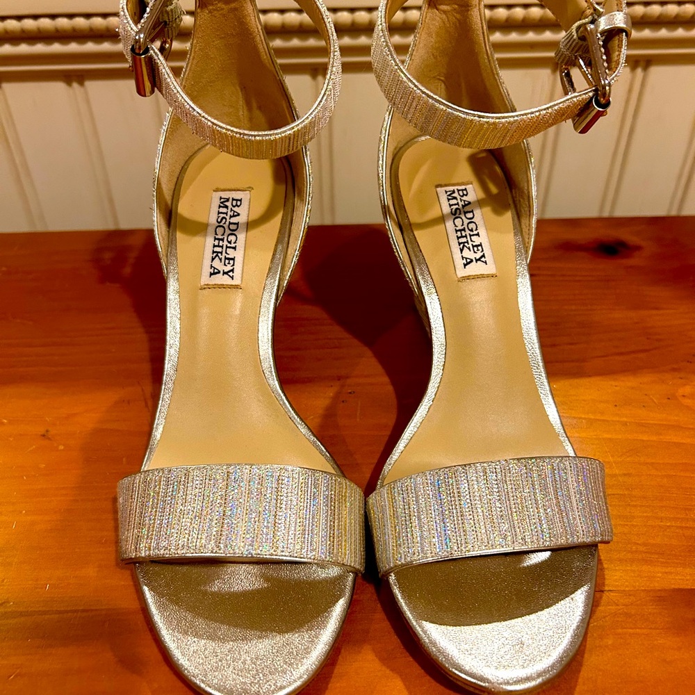 Like New Badgley Mischa Loren Heels Size 6.5m